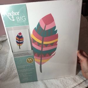 FINAL SALE- LEAVING CLOSET-NO FURTHER DISCOUNTS